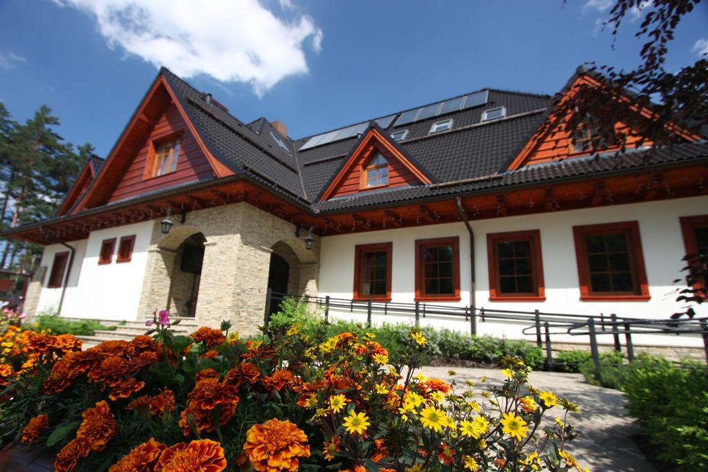 Pokoje W Oberzy Czarny Gron Rzyki Exterior photo